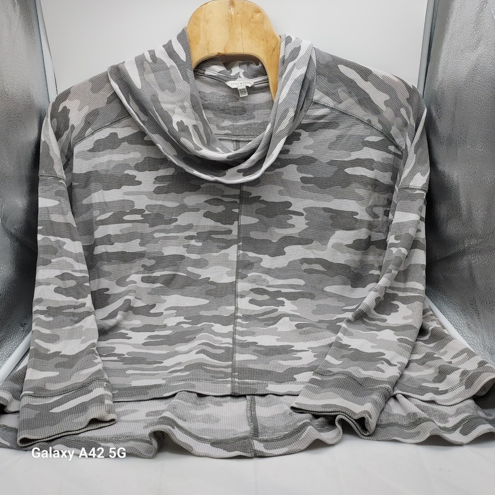 Lucky‎ Brand Womens Grey Camo Waffle Knit Cowl Neck Thermal Top XL 7WP6450
